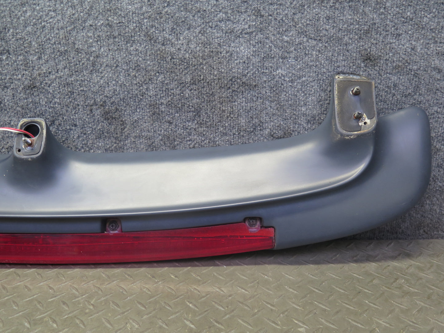 99-01 Isuzu Vehicross Rear Spoiler w 3RD Third Brake Light Assembly OEM