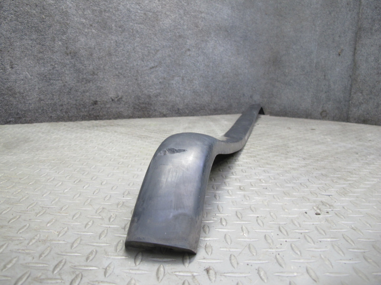 77-85 Mercedes W123 Sedan Rear Bumper Impact Strip Rubber Trim Cover Pad OEM
