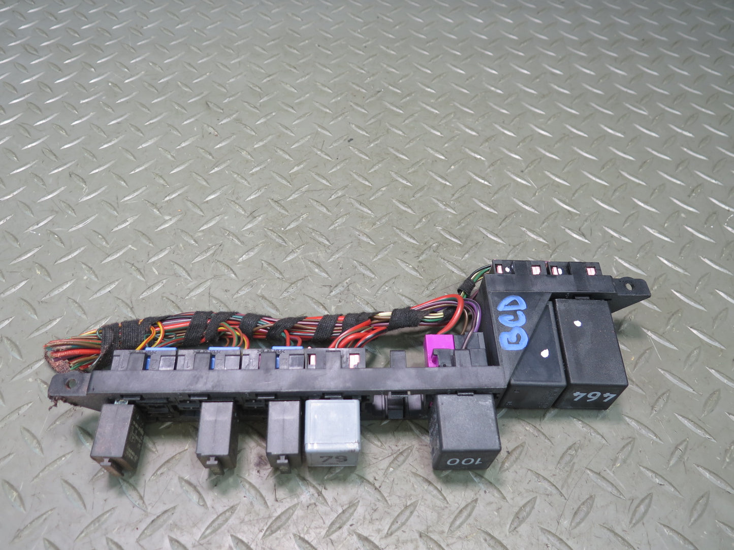 2006-2008 Bentley Flying Spur Fuse Box Relay Box Plate Module Unit