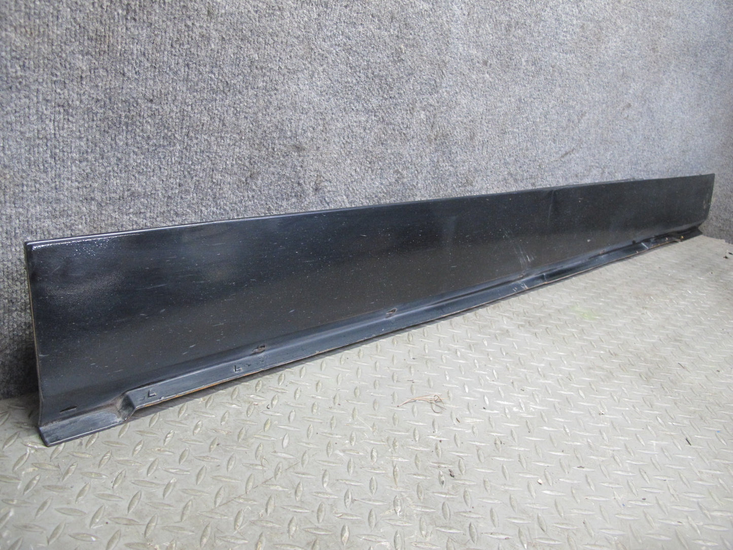 84-96 Chevrolet Corvette C4 Left & Right Side Skirt Rocker Panel Molding Set OEM