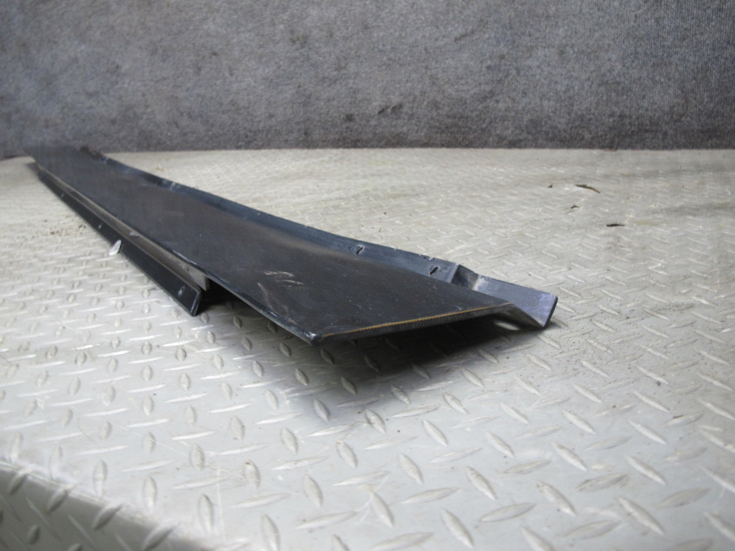 84-96 Chevrolet Corvette C4 Left & Right Side Skirt Rocker Panel Molding Set OEM