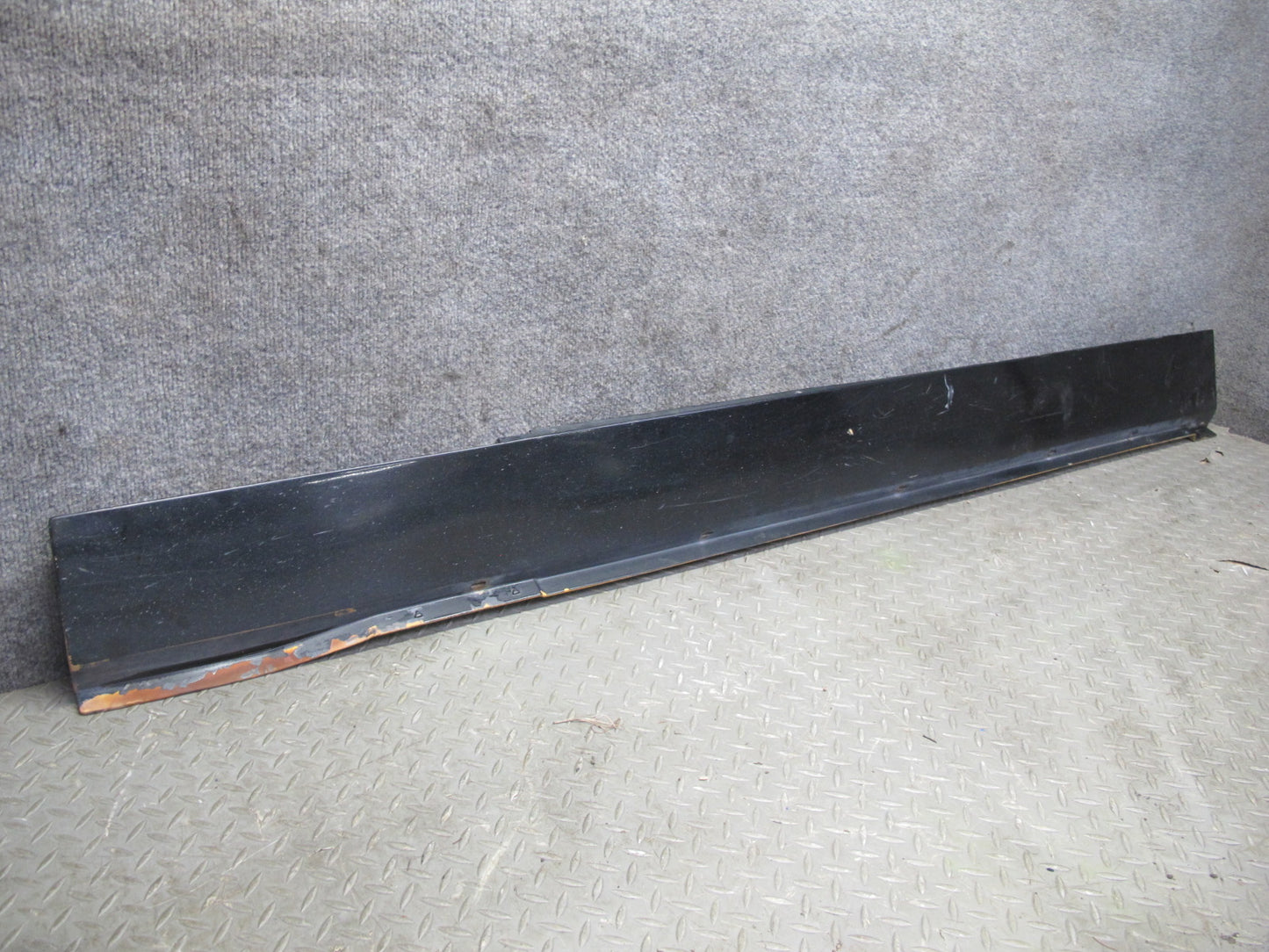 84-96 Chevrolet Corvette C4 Left & Right Side Skirt Rocker Panel Molding Set OEM