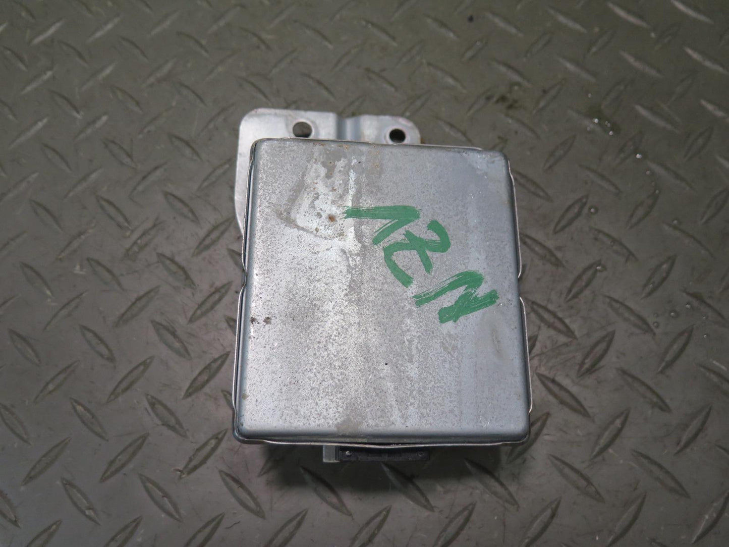 86-89 Nissan Z31 300ZX 2+0 M/T Turbo Cruise Control Module 18930-17P10 OEM