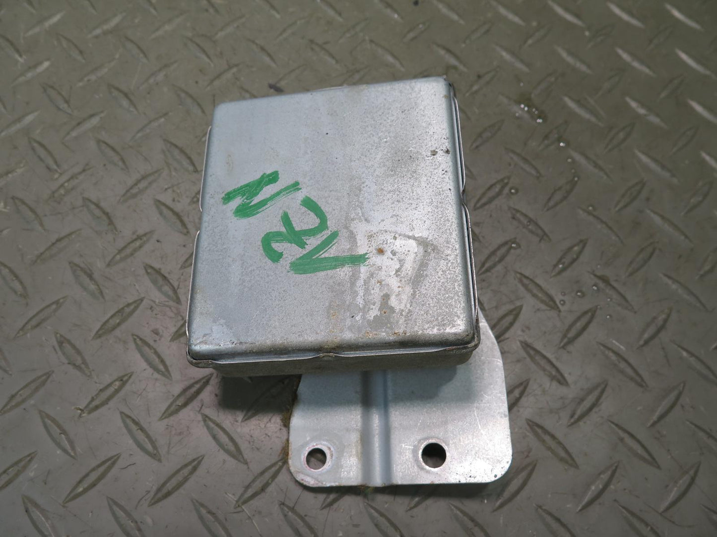 86-89 Nissan Z31 300ZX 2+0 M/T Turbo Cruise Control Module 18930-17P10 OEM