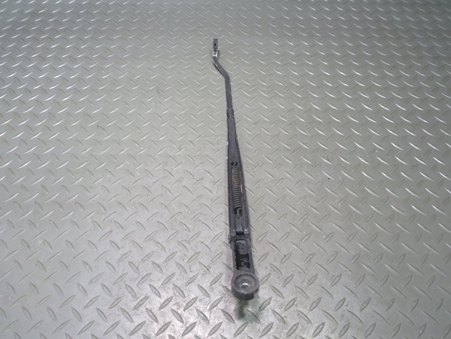 84-89 Nissan Z31 300ZX Front Windshield Left & Right Wiper Arm Set of 2 OEM