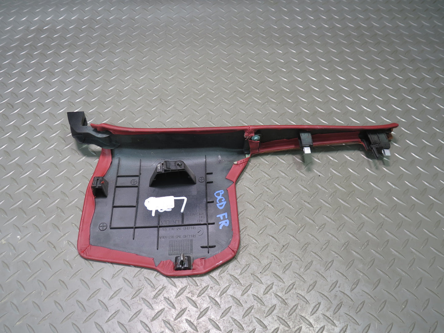 06-12 Bentley Continental Flying Spur Front Right Side Kick Trim Cover Panel RED