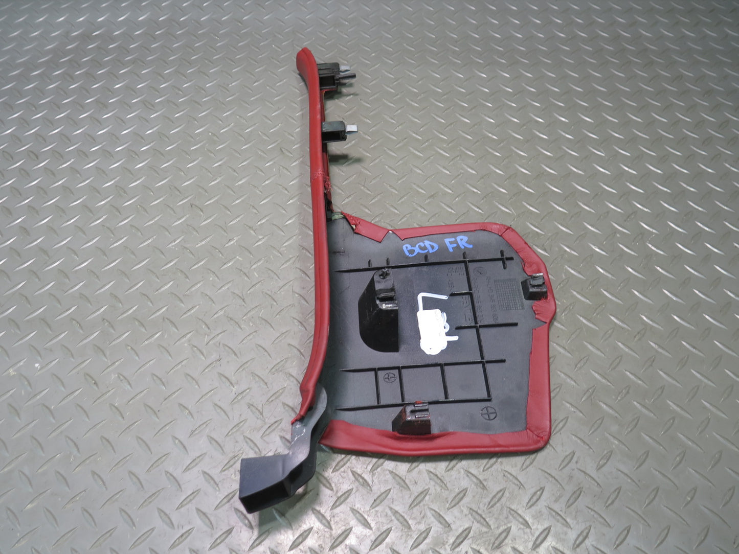 06-12 Bentley Continental Flying Spur Front Right Side Kick Trim Cover Panel RED