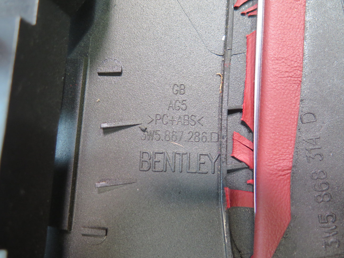 2006-2012 Bentley Flying Spur Right & Left Side B Pillar Upper Trim Cover Set