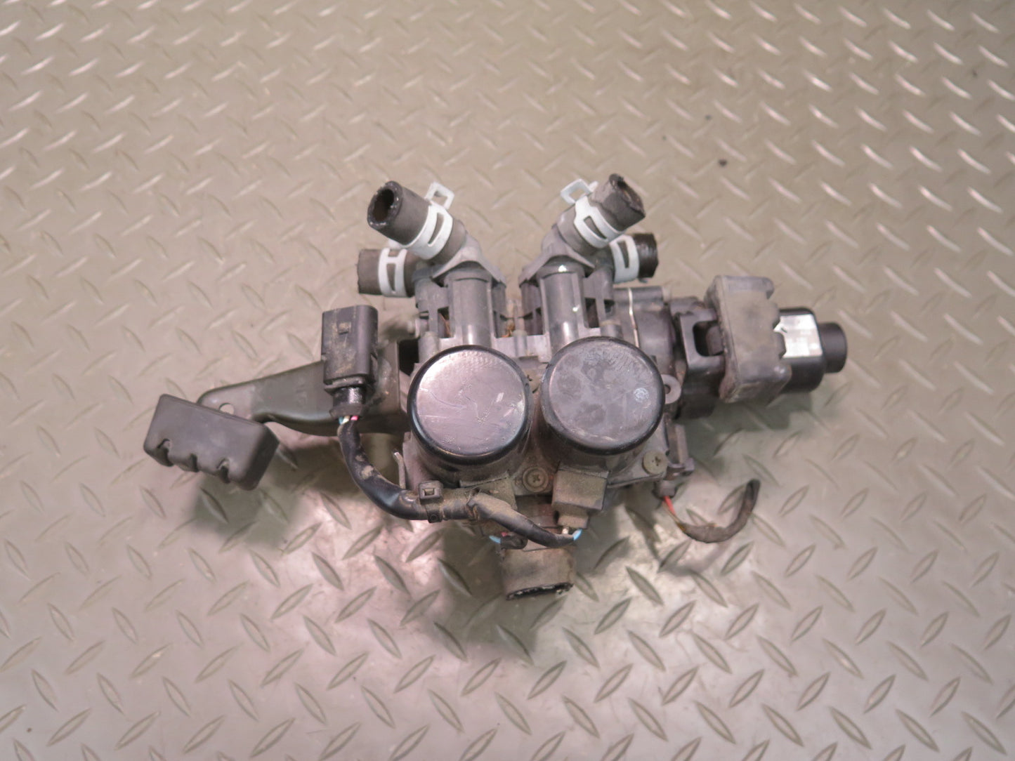 2006-2012 Bentley Flying Spur Hvac A/C Heater Coolant Solenoid Control Valve