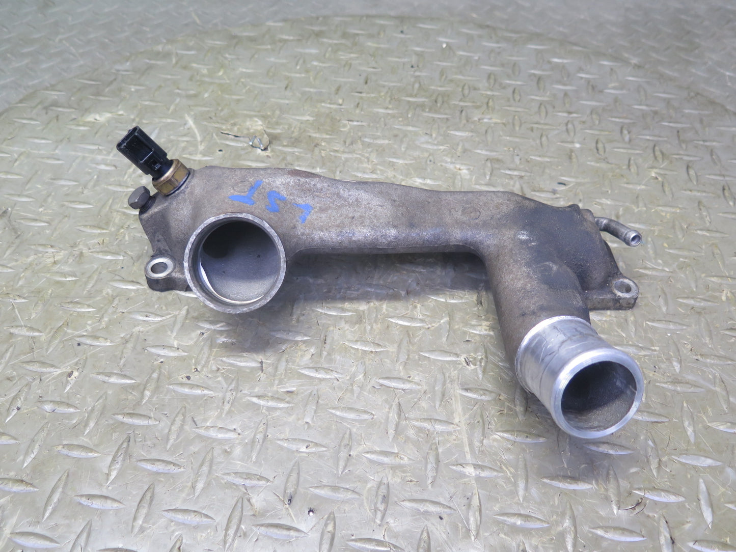 98-00 Lexus UCF20 LS400 1UZFE Set of 2 Engine Coolant Water Bypass Line Tube OEM