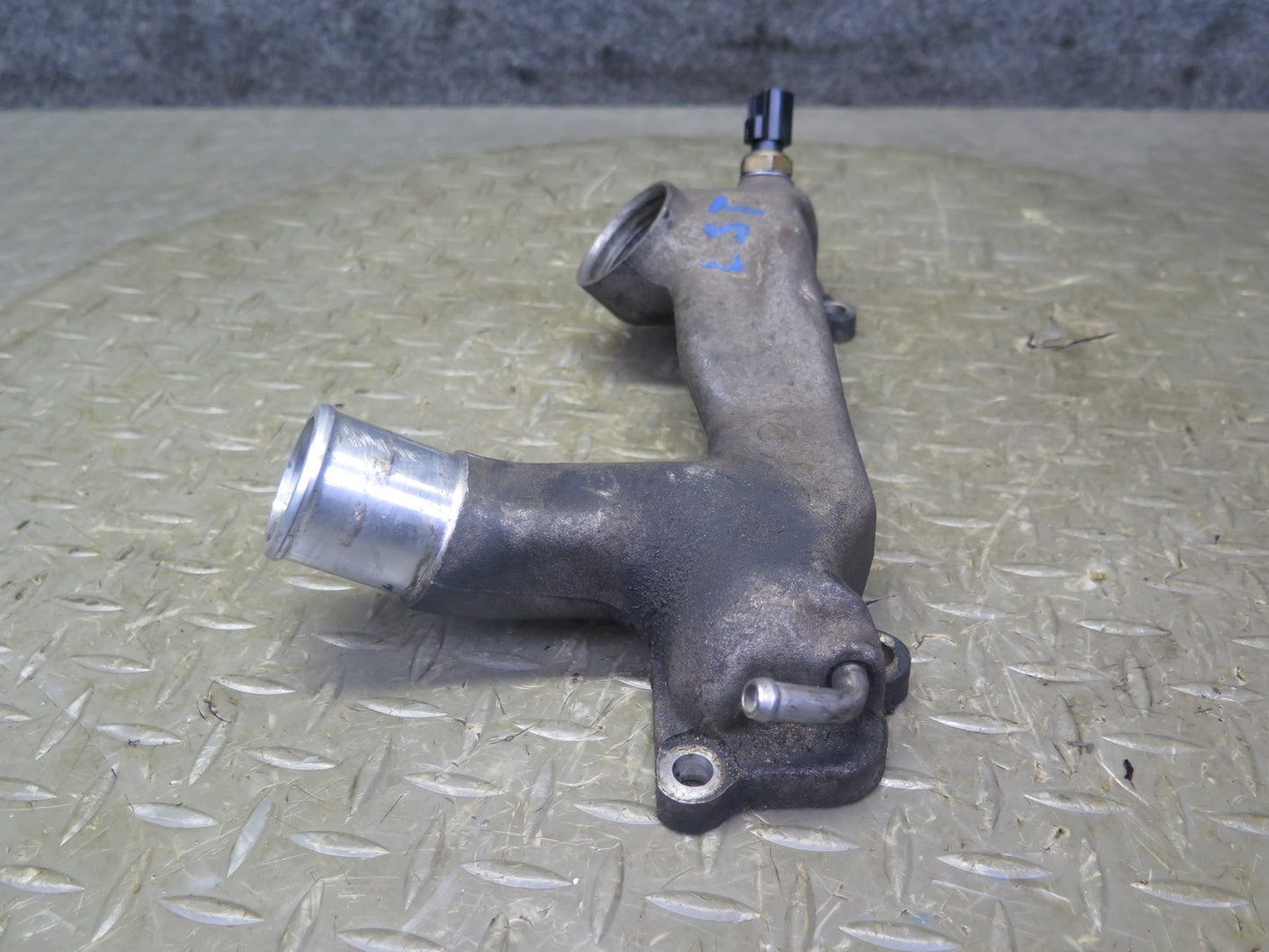 98-00 Lexus UCF20 LS400 1UZFE Set of 2 Engine Coolant Water Bypass Line Tube OEM
