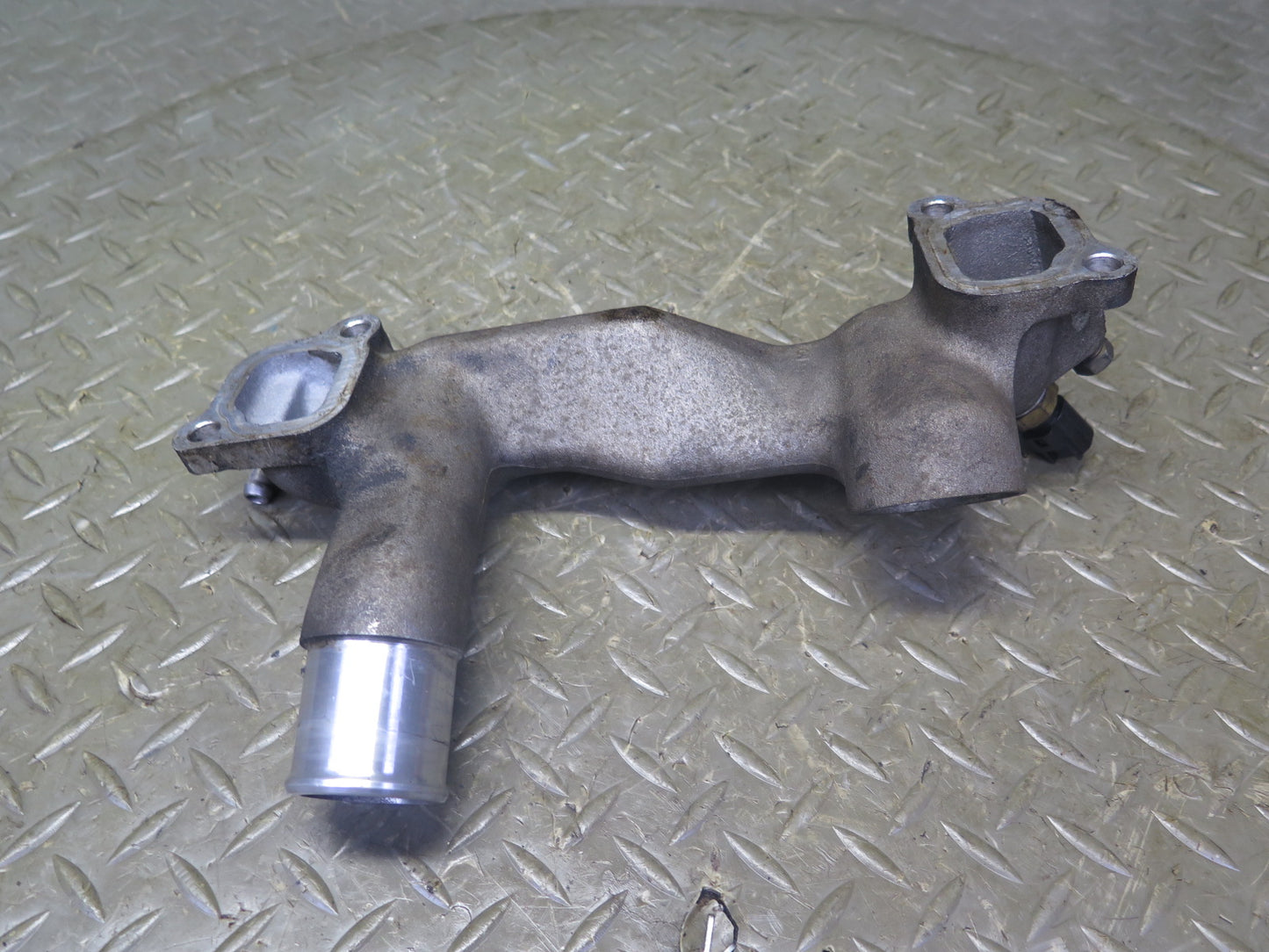 98-00 Lexus UCF20 LS400 1UZFE Set of 2 Engine Coolant Water Bypass Line Tube OEM