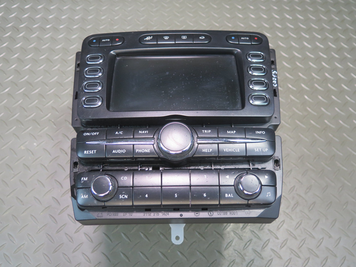 2006 Bentley Flying Spur Audio Radio Navigation Head Unit Receiver