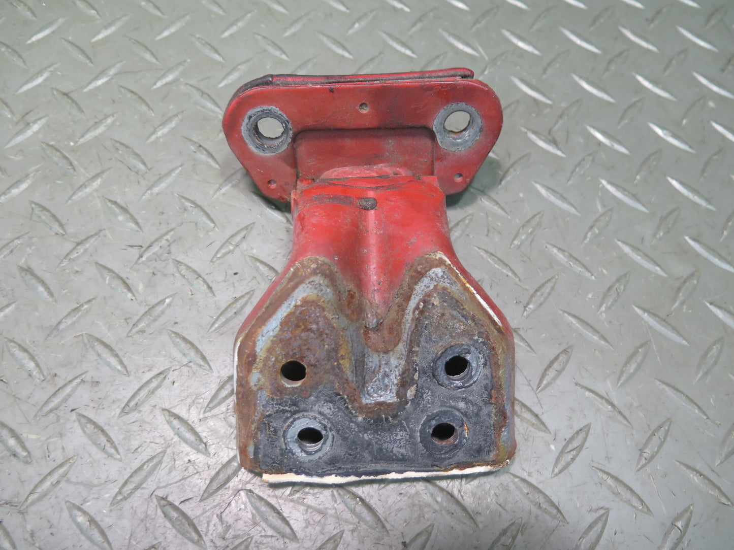 84-86 Nissan 300ZX Z31 Set of 4 Left & Right Upper & Lower Door Hinge RED OEM