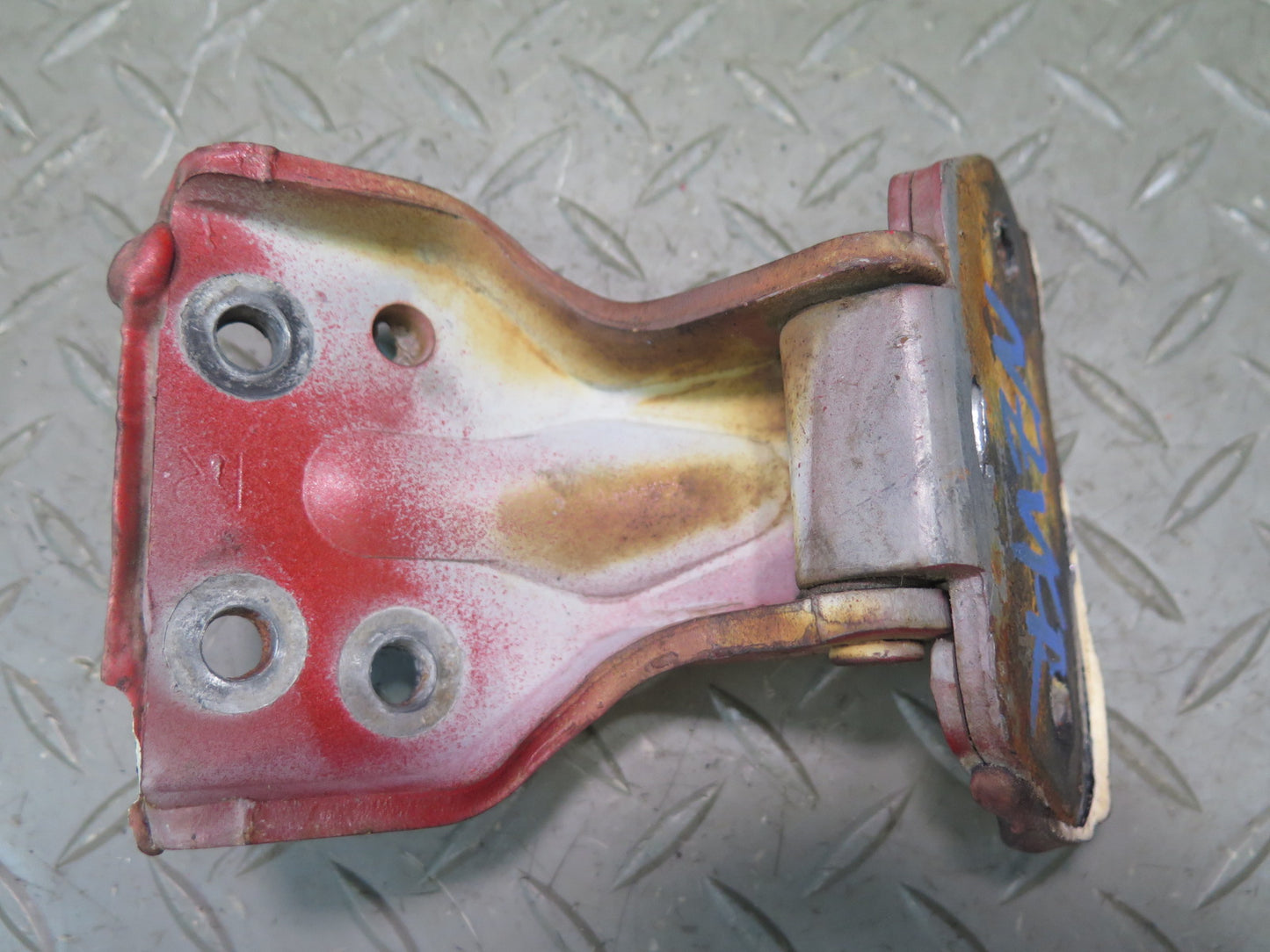 84-86 Nissan 300ZX Z31 Set of 4 Left & Right Upper & Lower Door Hinge RED OEM