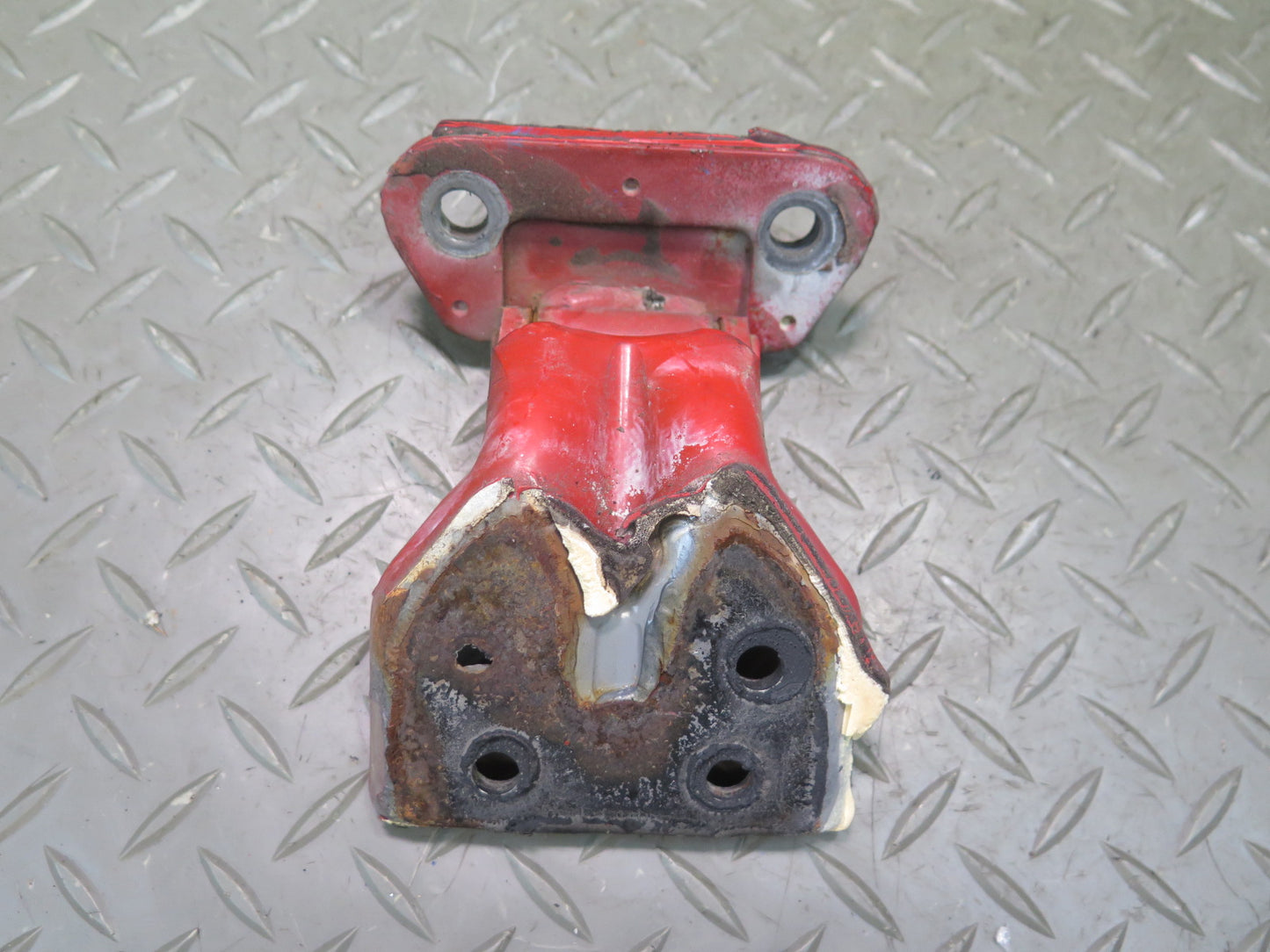 84-86 Nissan 300ZX Z31 Set of 4 Left & Right Upper & Lower Door Hinge RED OEM