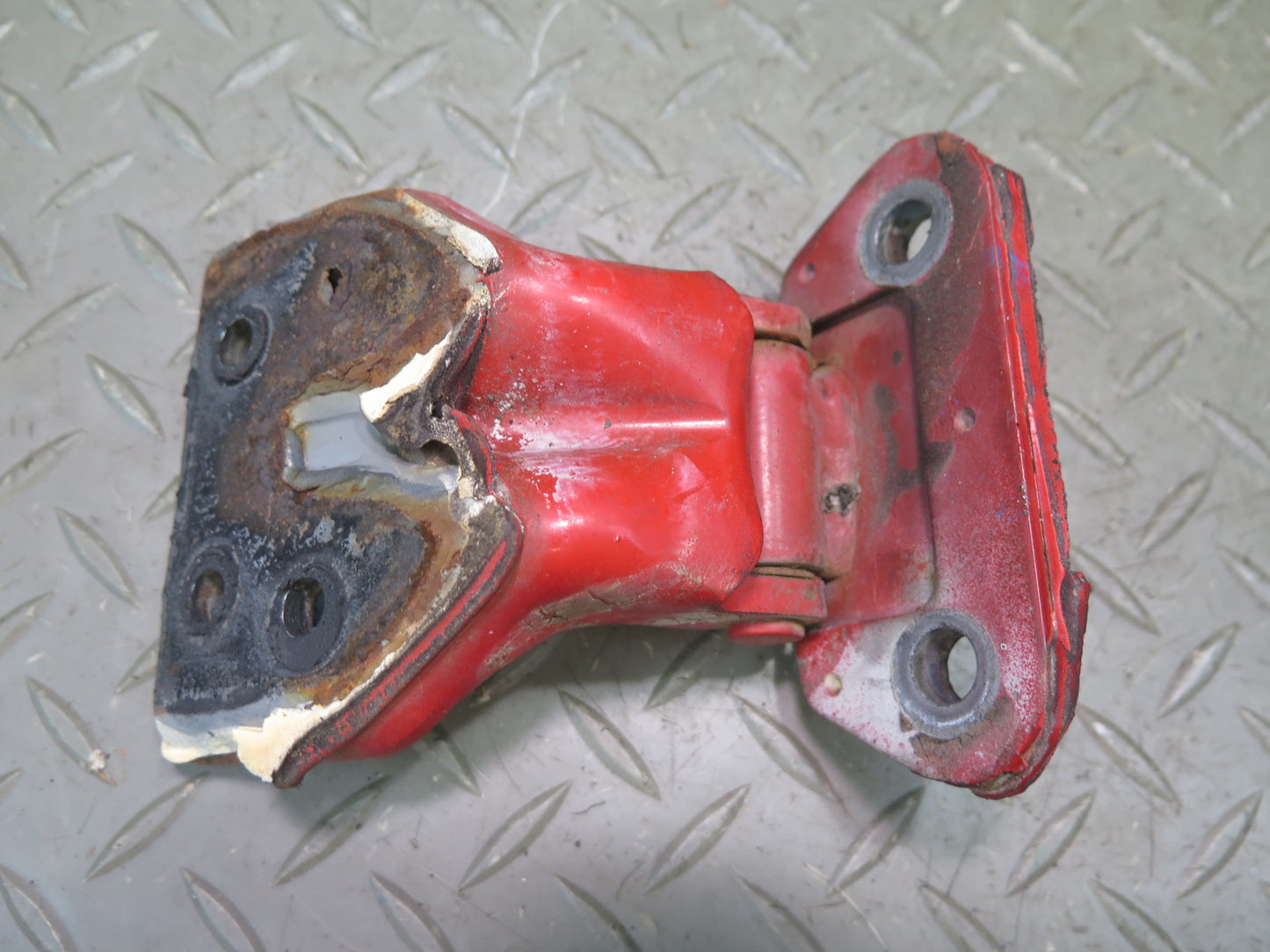 84-86 Nissan 300ZX Z31 Set of 4 Left & Right Upper & Lower Door Hinge RED OEM