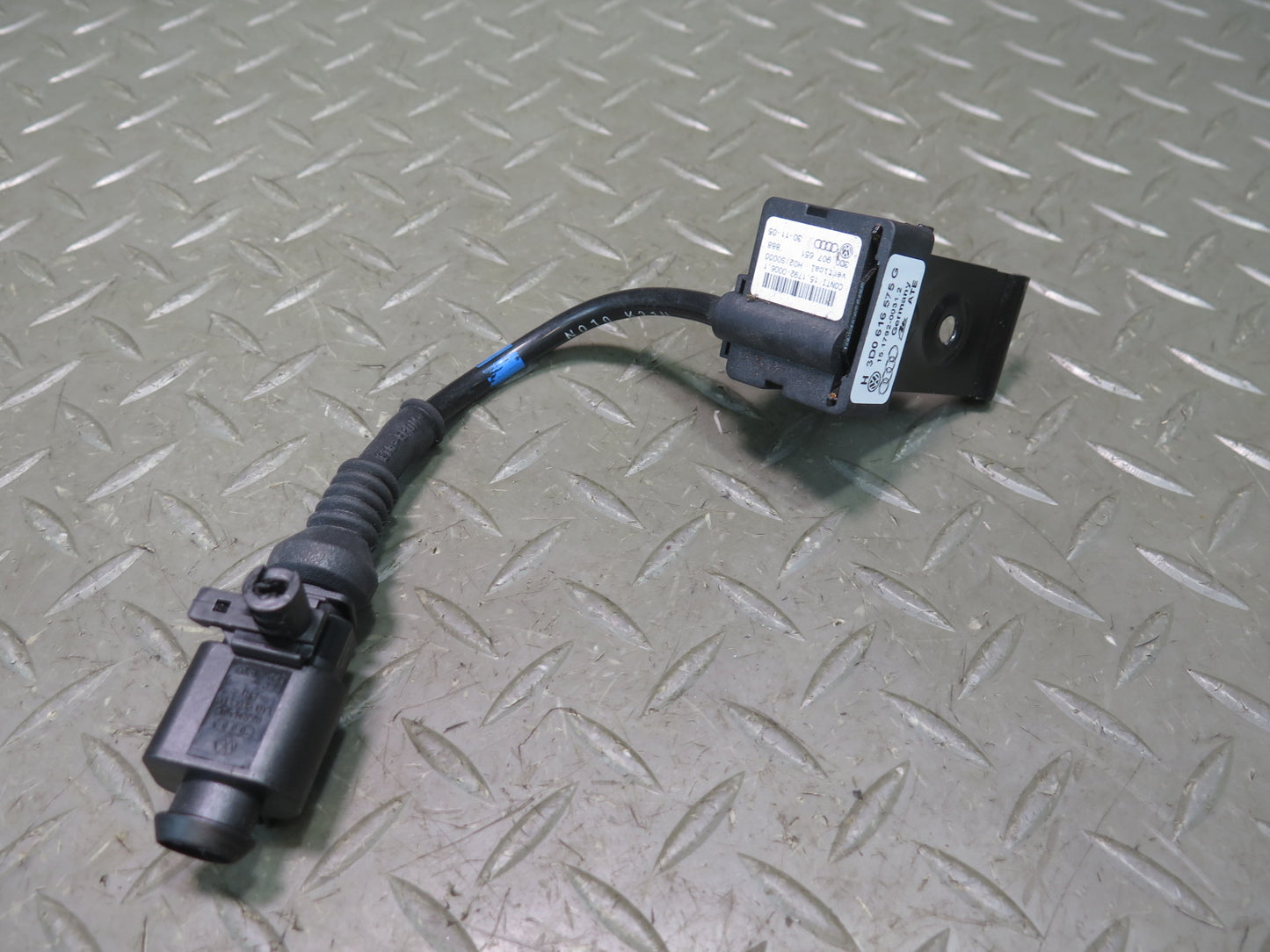 2006-2012 Bentley Flying Spur Suspension Acceleration Speed Sensor