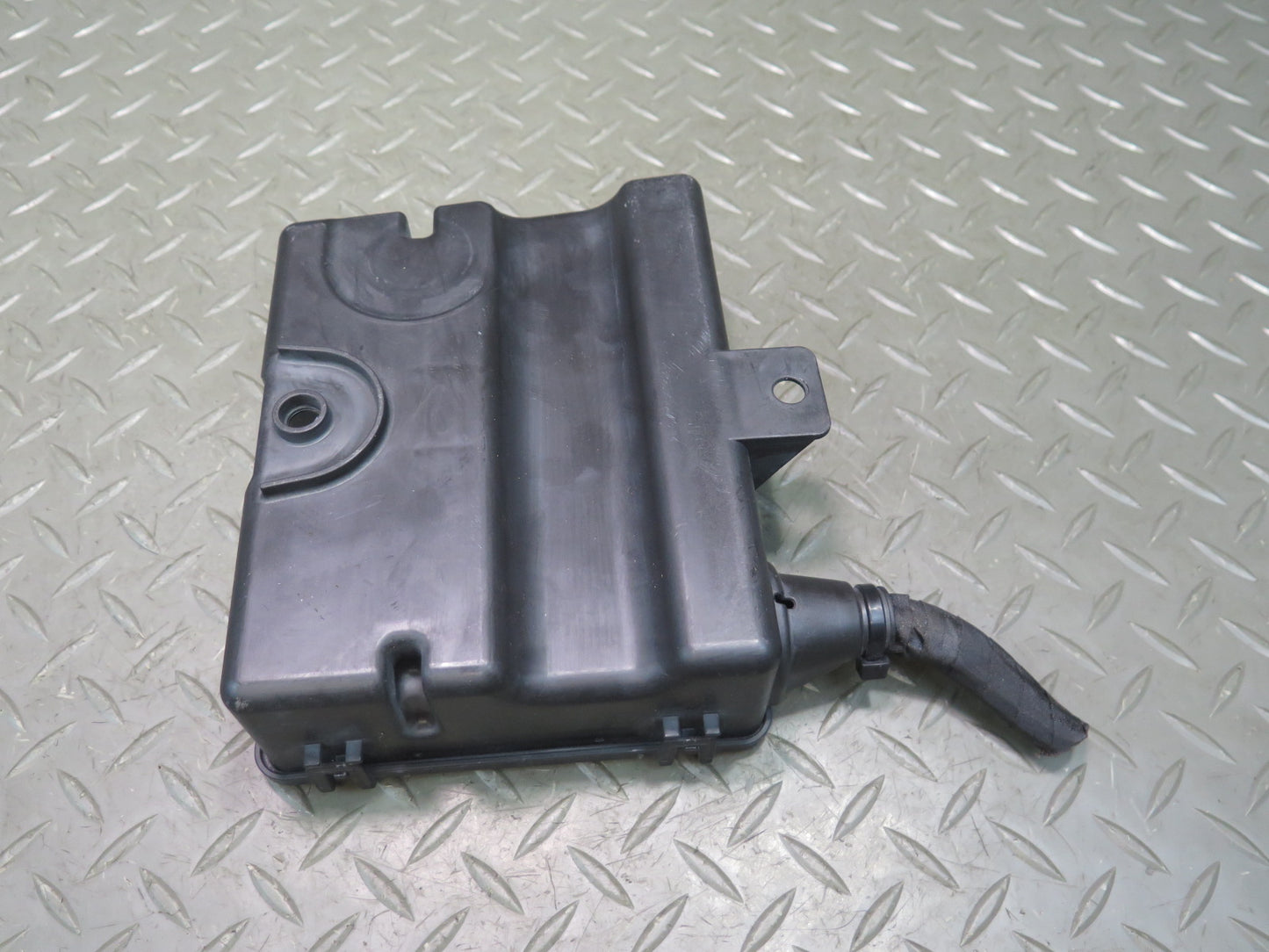 2006-2012 Bentley Flying Spur  Fuse Box Relay Junction Module Unit