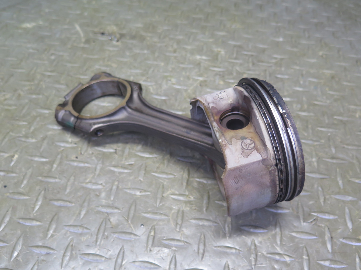 99-02 Mercedes R129 SL500 5.0L 113.961 Set of 8 Engine Piston Connecting Rod OEM