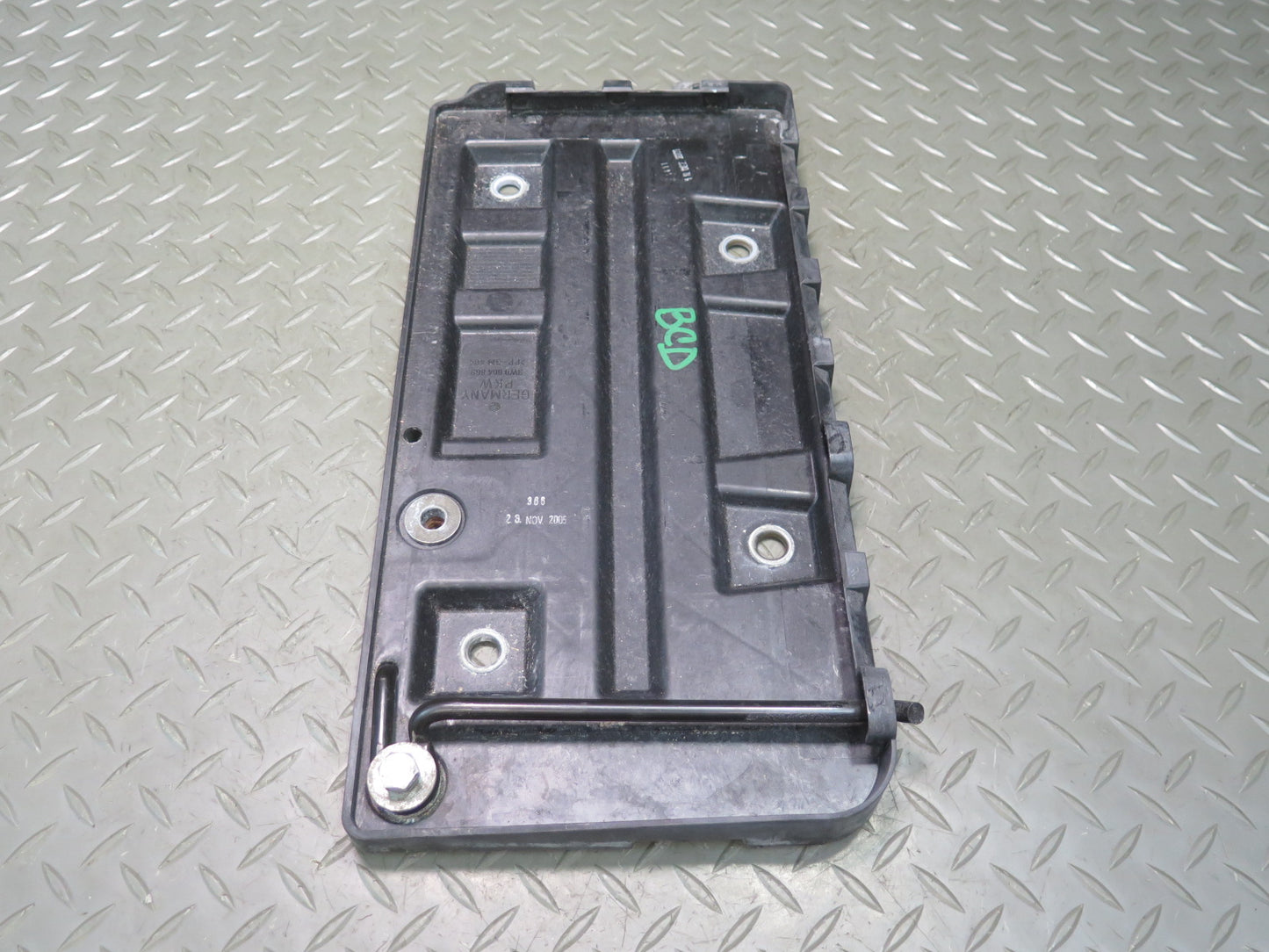 2006-2012 Bentley Flying Spur Rear Battery Tray Box Bracket Holder Plate Set