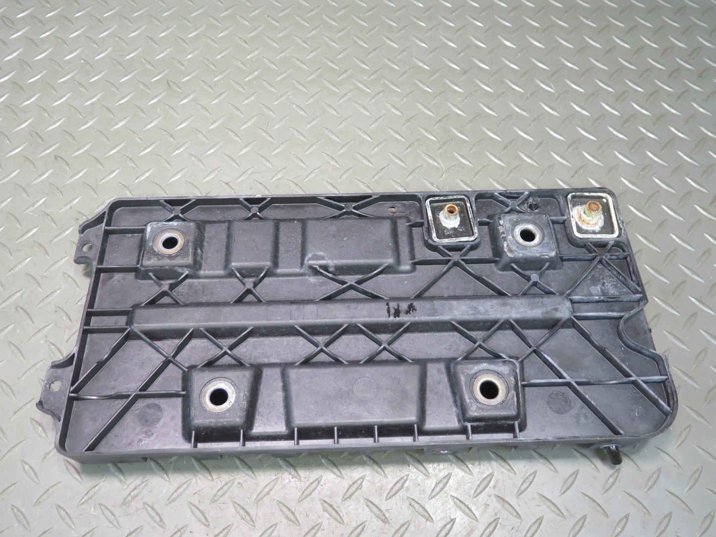 2006-2012 Bentley Flying Spur Rear Battery Tray Box Bracket Holder Plate Set