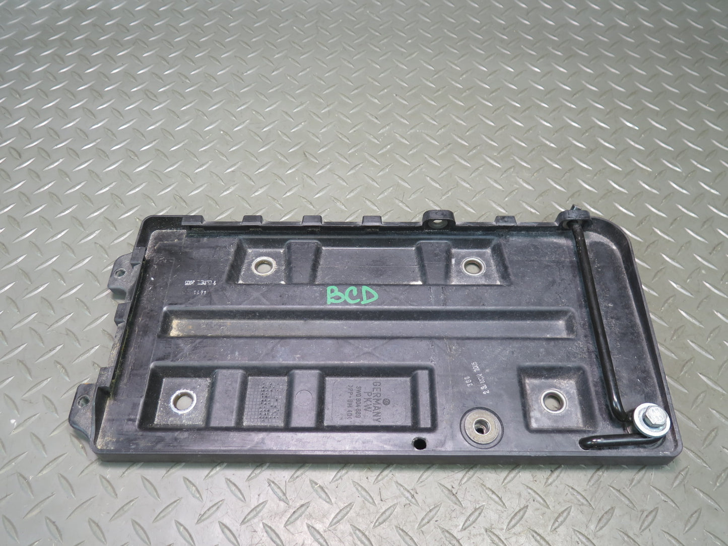 2006-2012 Bentley Flying Spur Rear Battery Tray Box Bracket Holder Plate Set