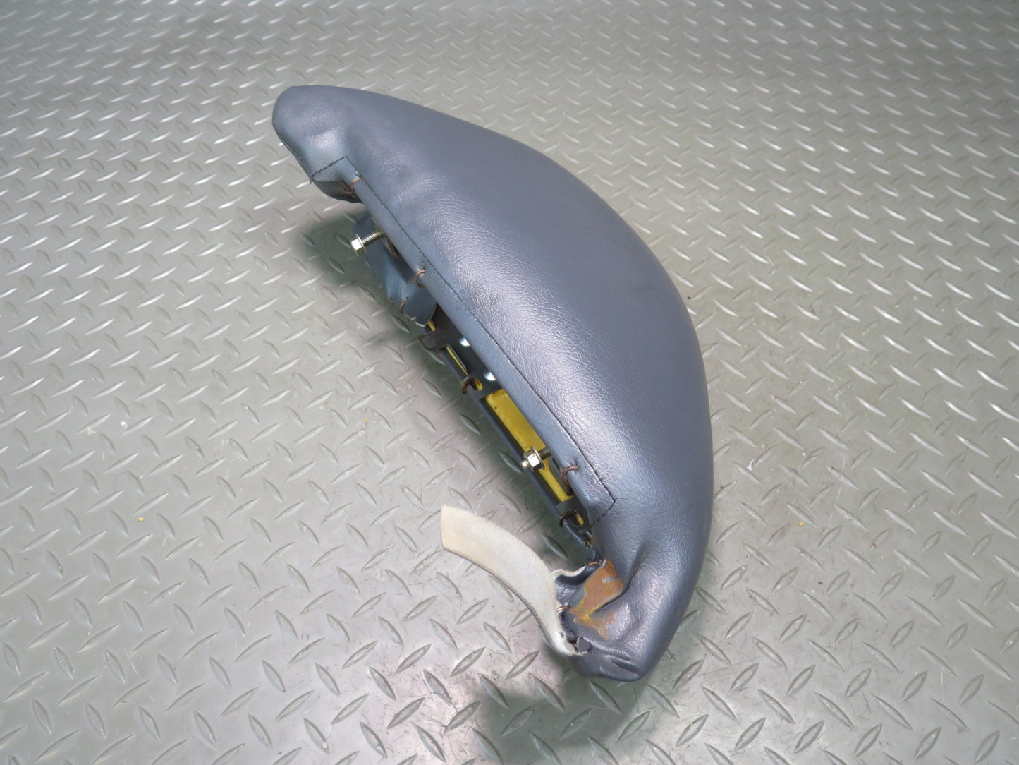 86-89 Nissan 300ZX Z31 2+0 Front Right Seat Upper Right Side Cushion Black OEM