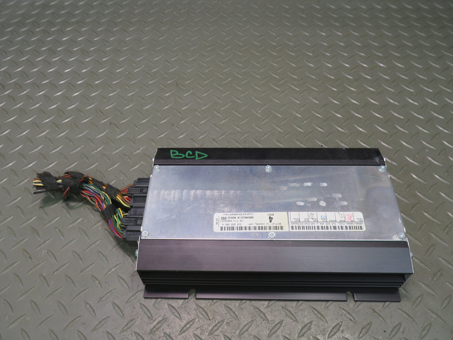 2006-2007 Bentley Flying Spur Audio Sound System Amplifier AMP 3W5035456A