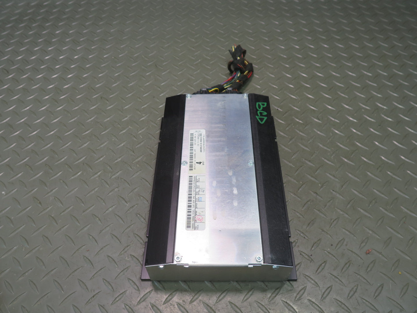 2006-2007 Bentley Flying Spur Audio Sound System Amplifier AMP 3W5035456A