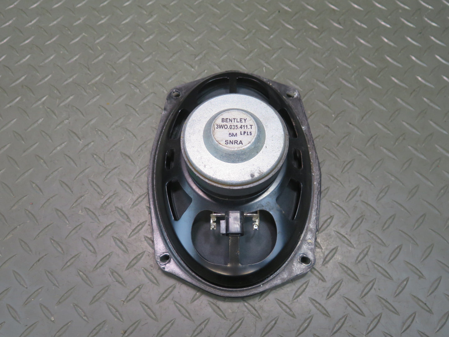 2006-2012 Bentley Flying Spur Rear Left & Right Side Audio Speaker Set of 2