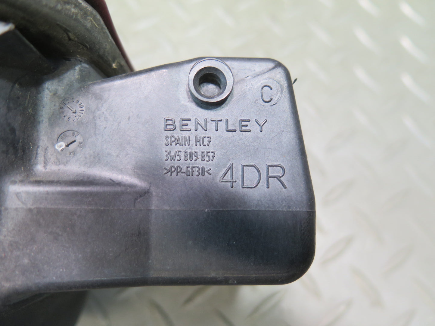 2006-2012 Bentley Flying Spur Fuel Tank Filler Door Housing Lid Cover RED
