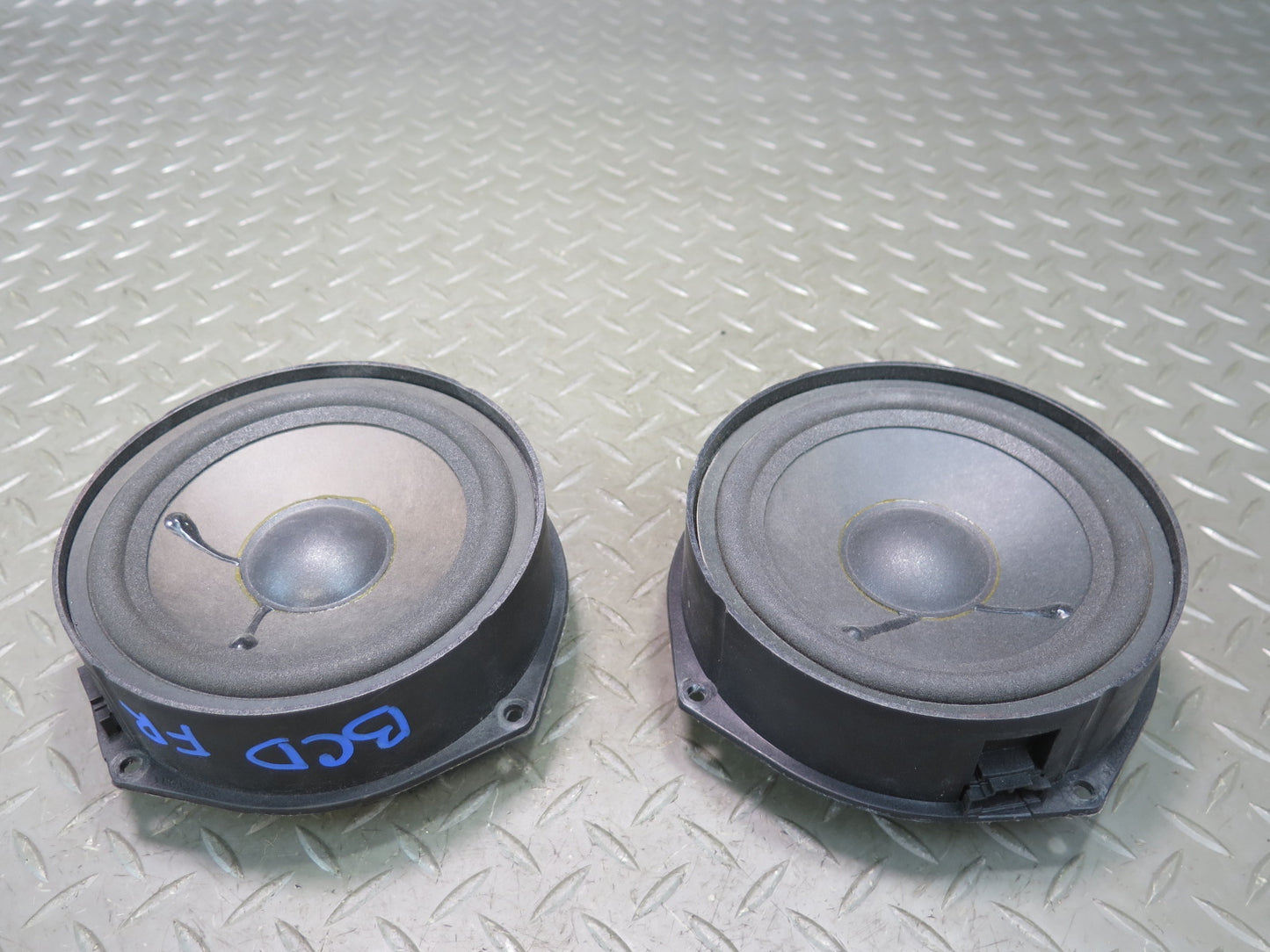 2006-2012 Bentley Flying Spur Front Left & Right Side Door Audio Speaker Set