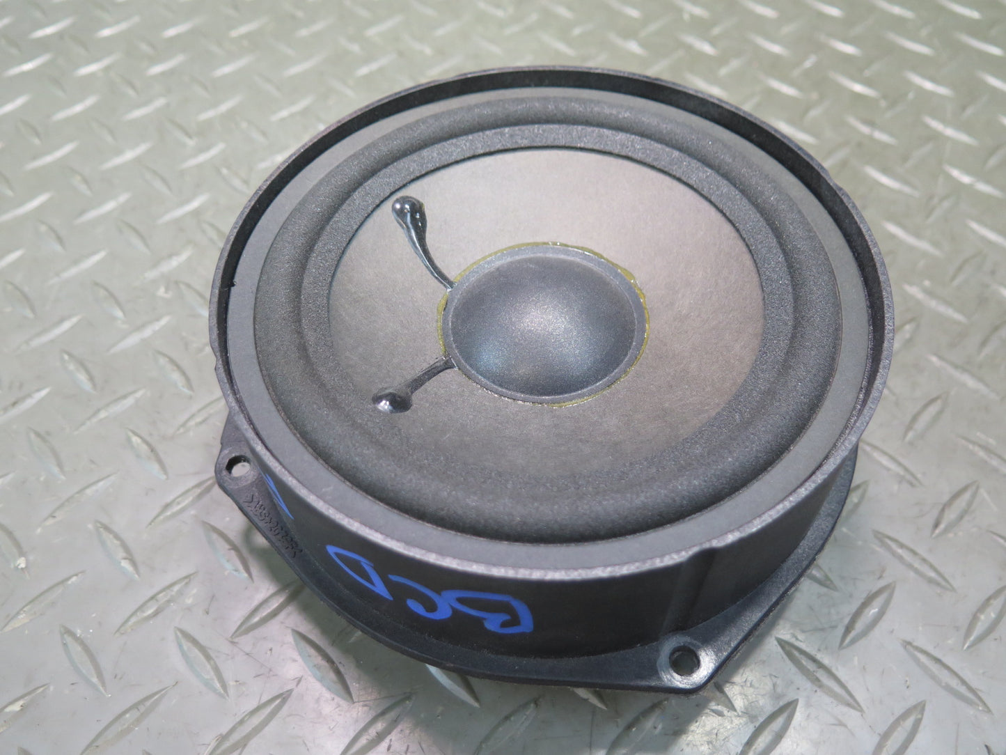 2006-2012 Bentley Flying Spur Front Left & Right Side Door Audio Speaker Set