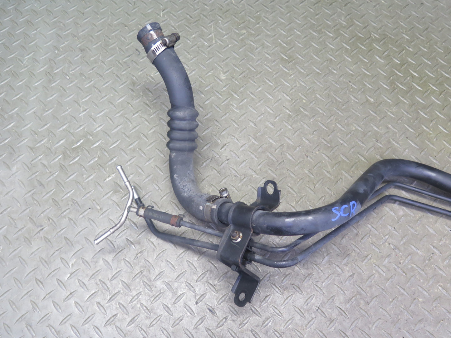 02-05 Lexus Z40 SC430 Fuel Gas Tank Filler Neck w Cap Assembly OEM