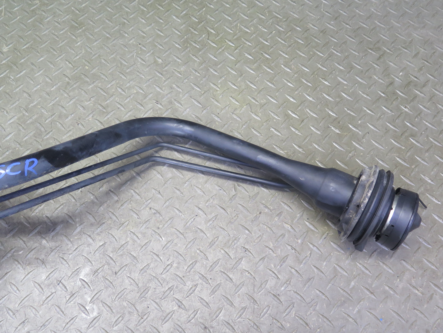 02-05 Lexus Z40 SC430 Fuel Gas Tank Filler Neck w Cap Assembly OEM