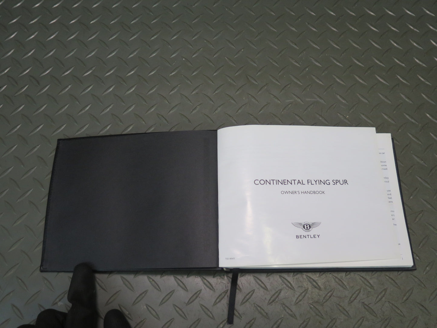 2006 Bentley Flying Spur Owners Operator Book Manual Guide W/ Case Set
