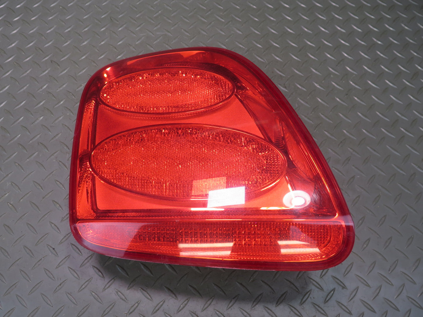 2006-2012 Bentley Flying Spur Rear Right & Left Side Tail Light Lamp Set
