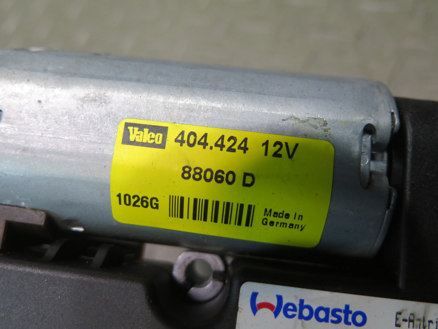 2006-2012 Bentley Flying Spur Front Right Sunroof Moon Roof Shade Power Motor