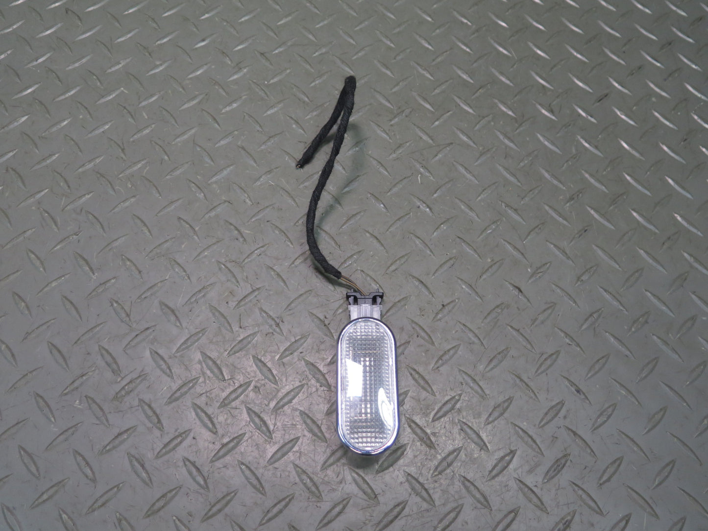 2006-2012 Bentley Flying Spur Front Left & Right Sunvisor Vanity Light Lamp Set
