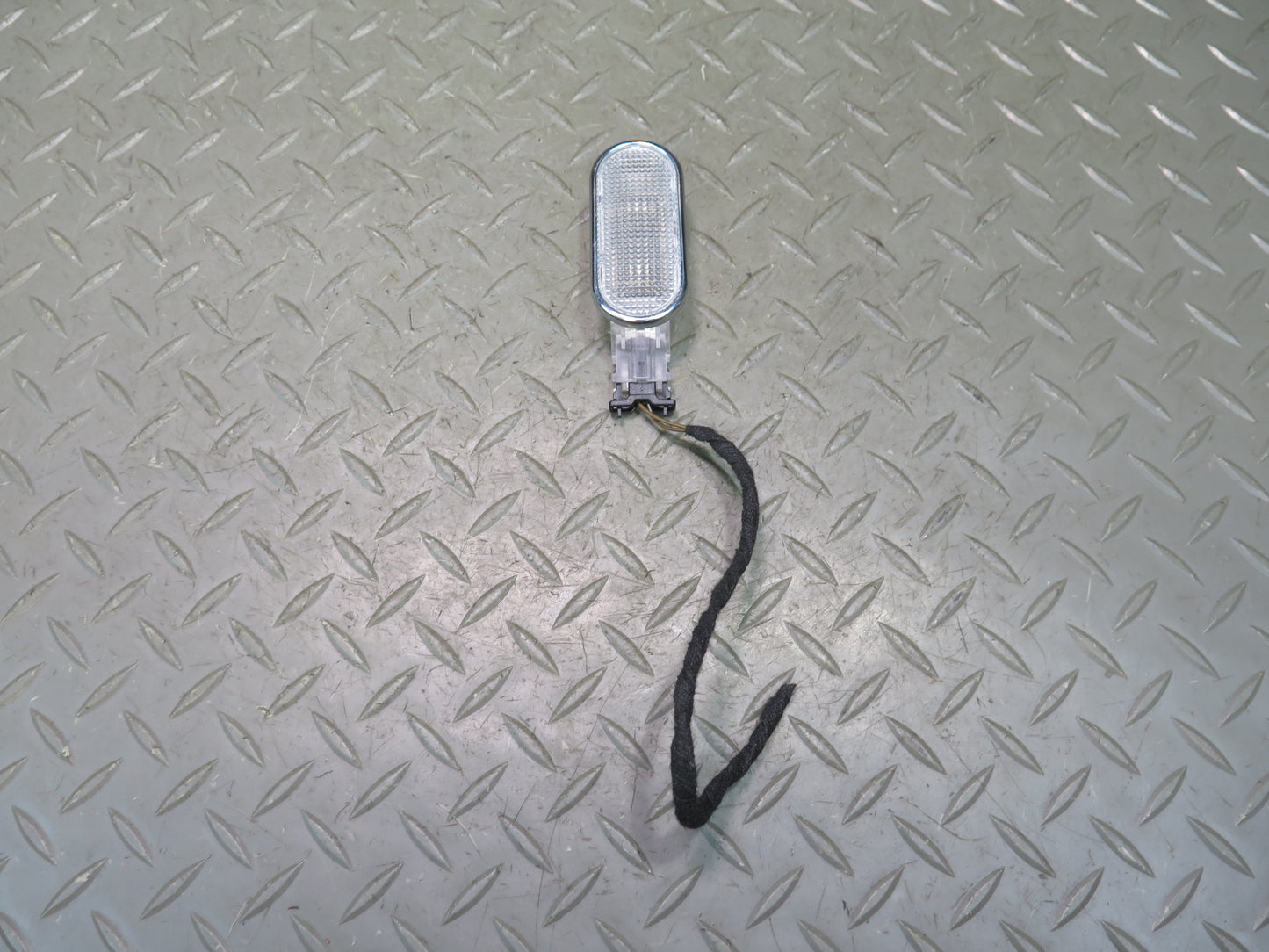 2006-2012 Bentley Flying Spur Front Left & Right Sunvisor Vanity Light Lamp Set