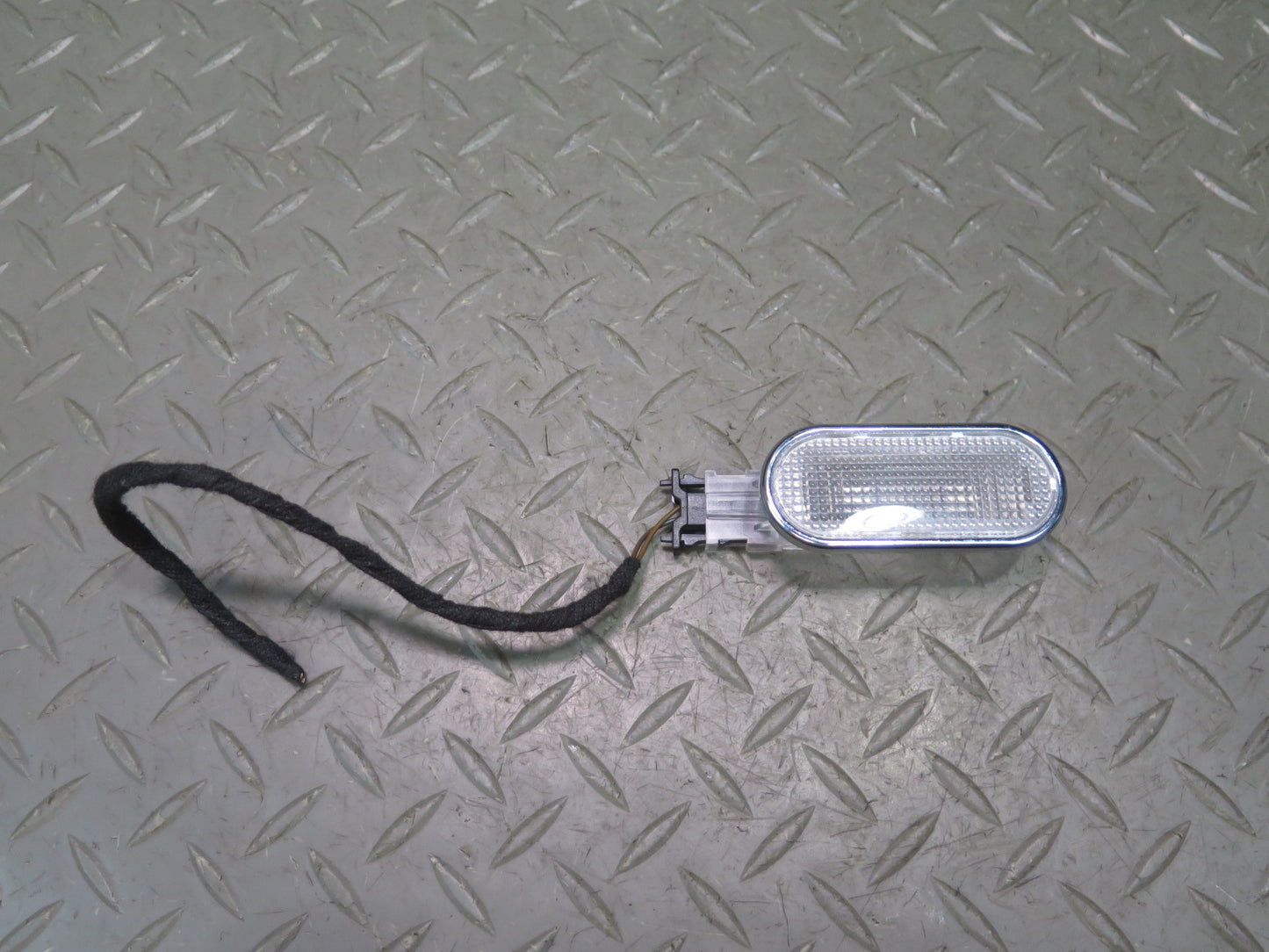 2006-2012 Bentley Flying Spur Front Left & Right Sunvisor Vanity Light Lamp Set