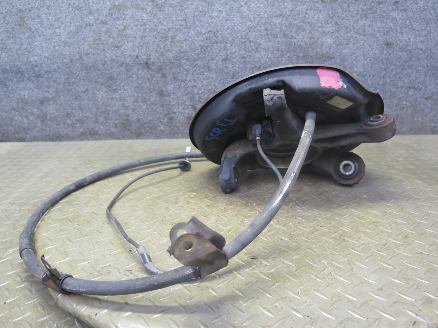 02-10 Lexus SC430 Rear Left Spindle Knuckle Wheel Hub Bearing 126K Miles OEM