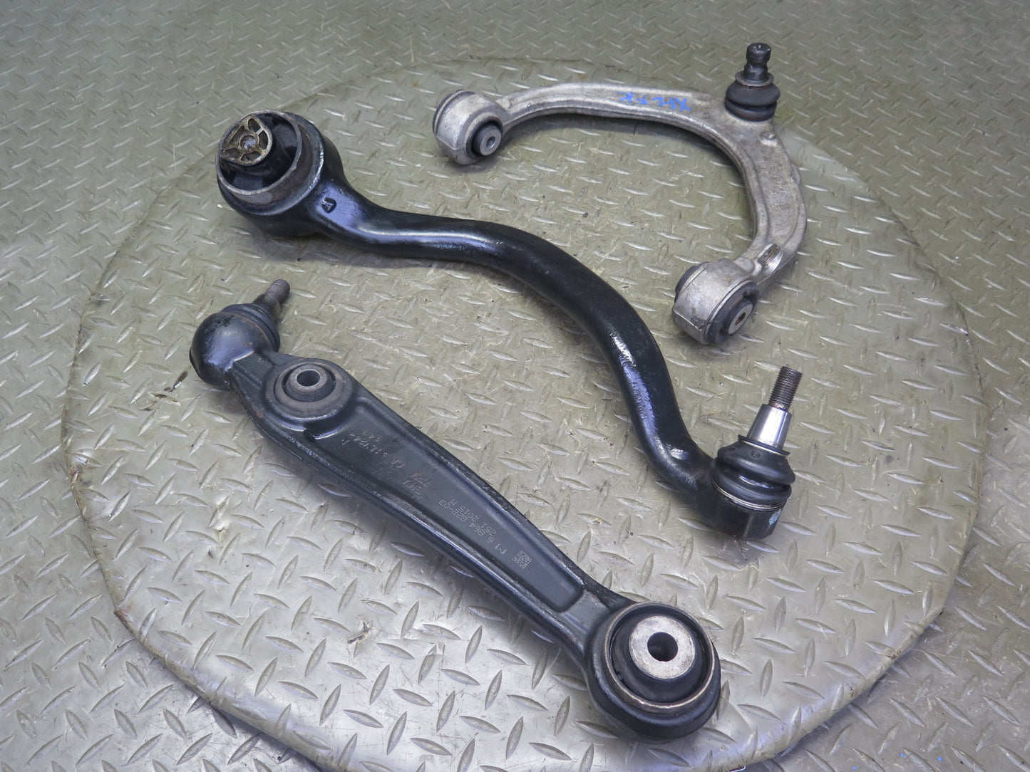 2014-2018 BMW F15 X5 AWD Front Right Upper & Lower Suspension Control Arm Set