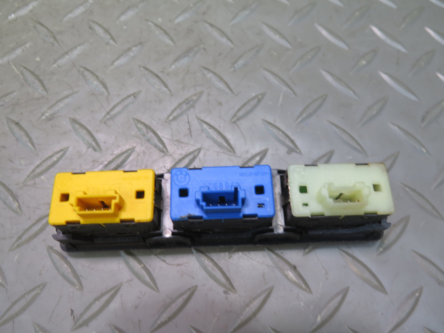 96-99 BMW E36 328ic Convertible Set of 2 Right & Left Power Window Switch OEM