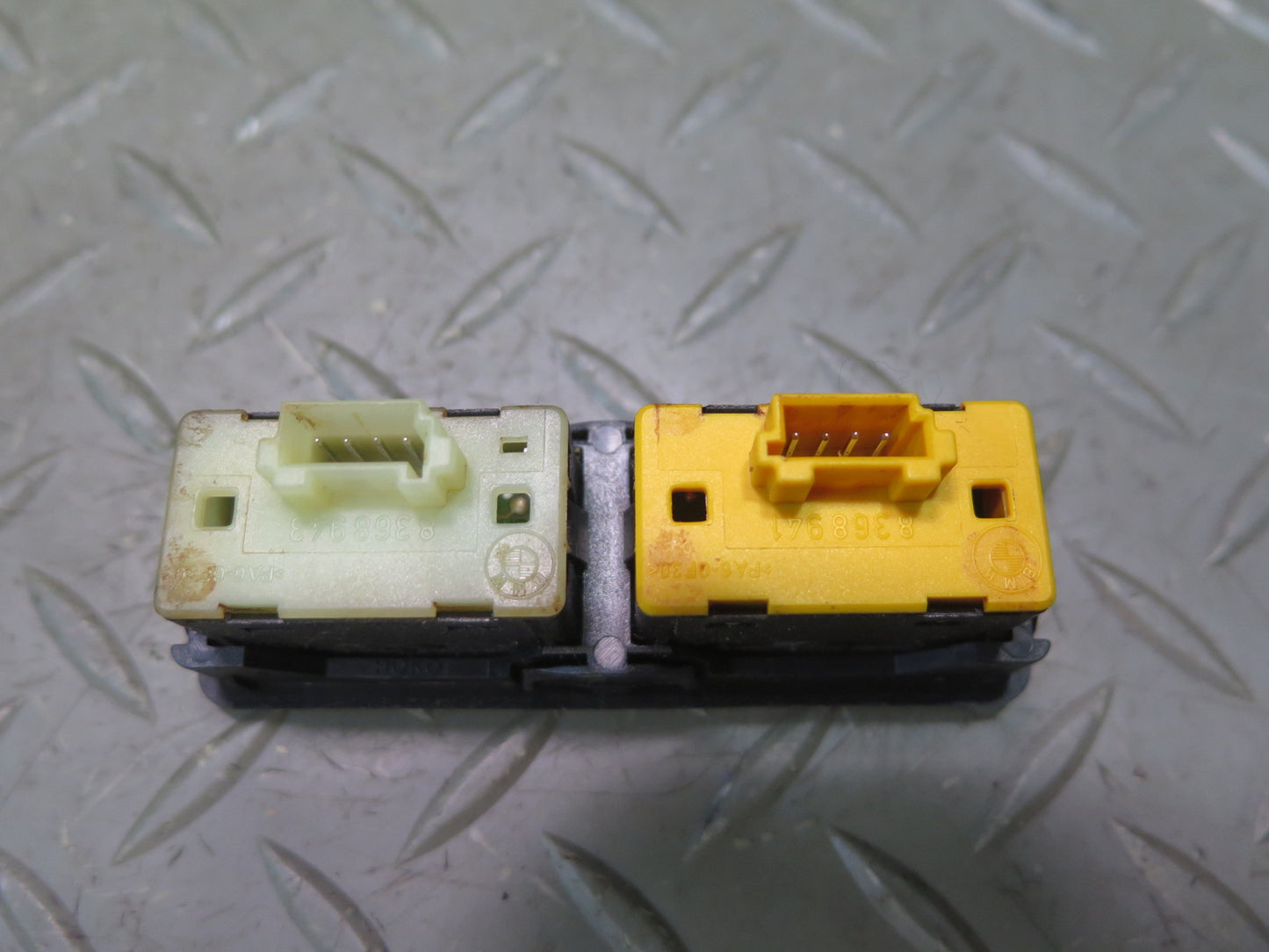 96-99 BMW E36 328ic Convertible Set of 2 Right & Left Power Window Switch OEM