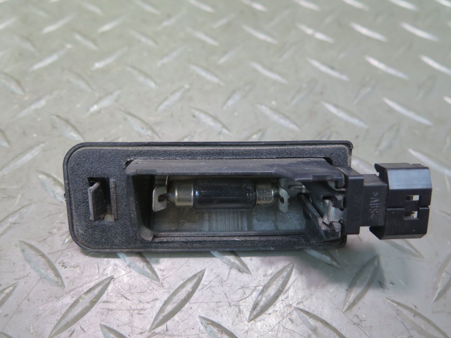 96-99 BMW E36 328iC Set of 2 Rear Left & Right License Light Lamp OEM