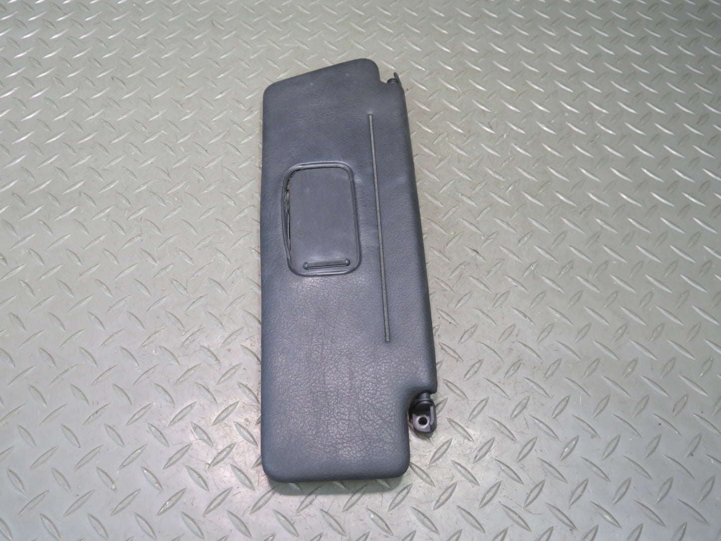 96-99 BMW E36 328ic Convertible Set of 2 Front Left & Right Sun Visor Black OEM