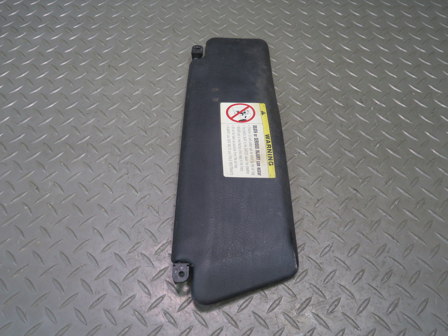 96-99 BMW E36 328ic Convertible Set of 2 Front Left & Right Sun Visor Black OEM