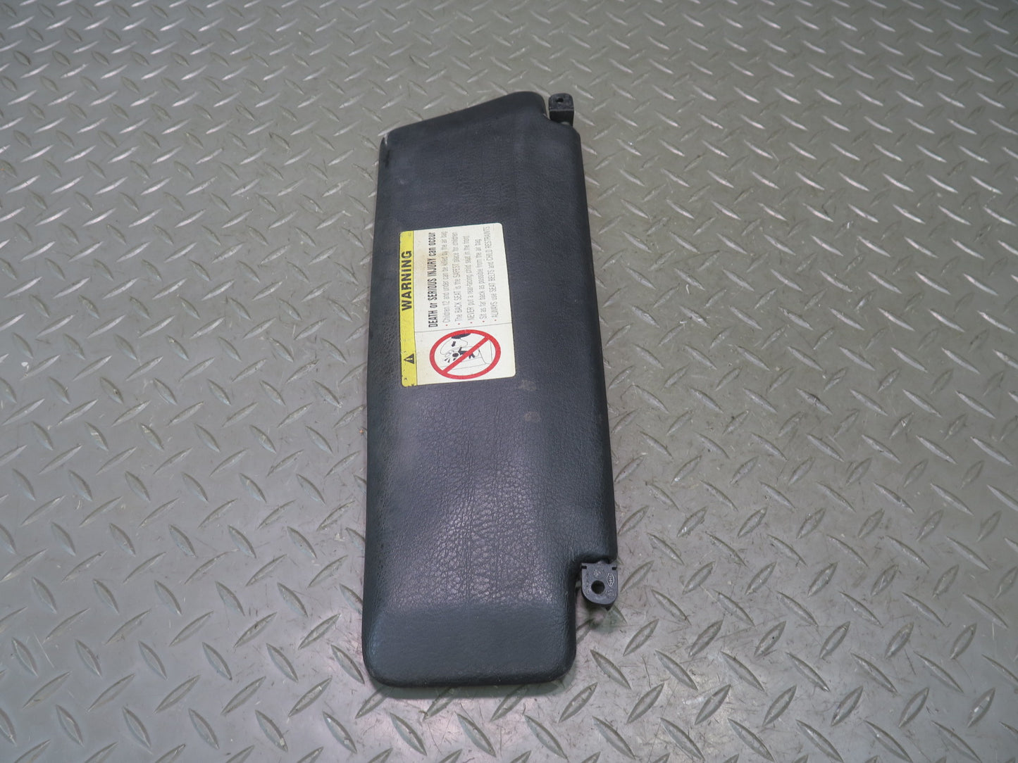 96-99 BMW E36 328ic Convertible Set of 2 Front Left & Right Sun Visor Black OEM